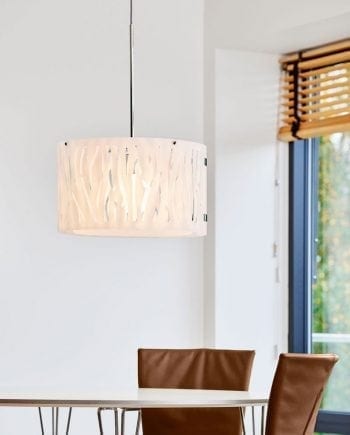 lampe over spisebord